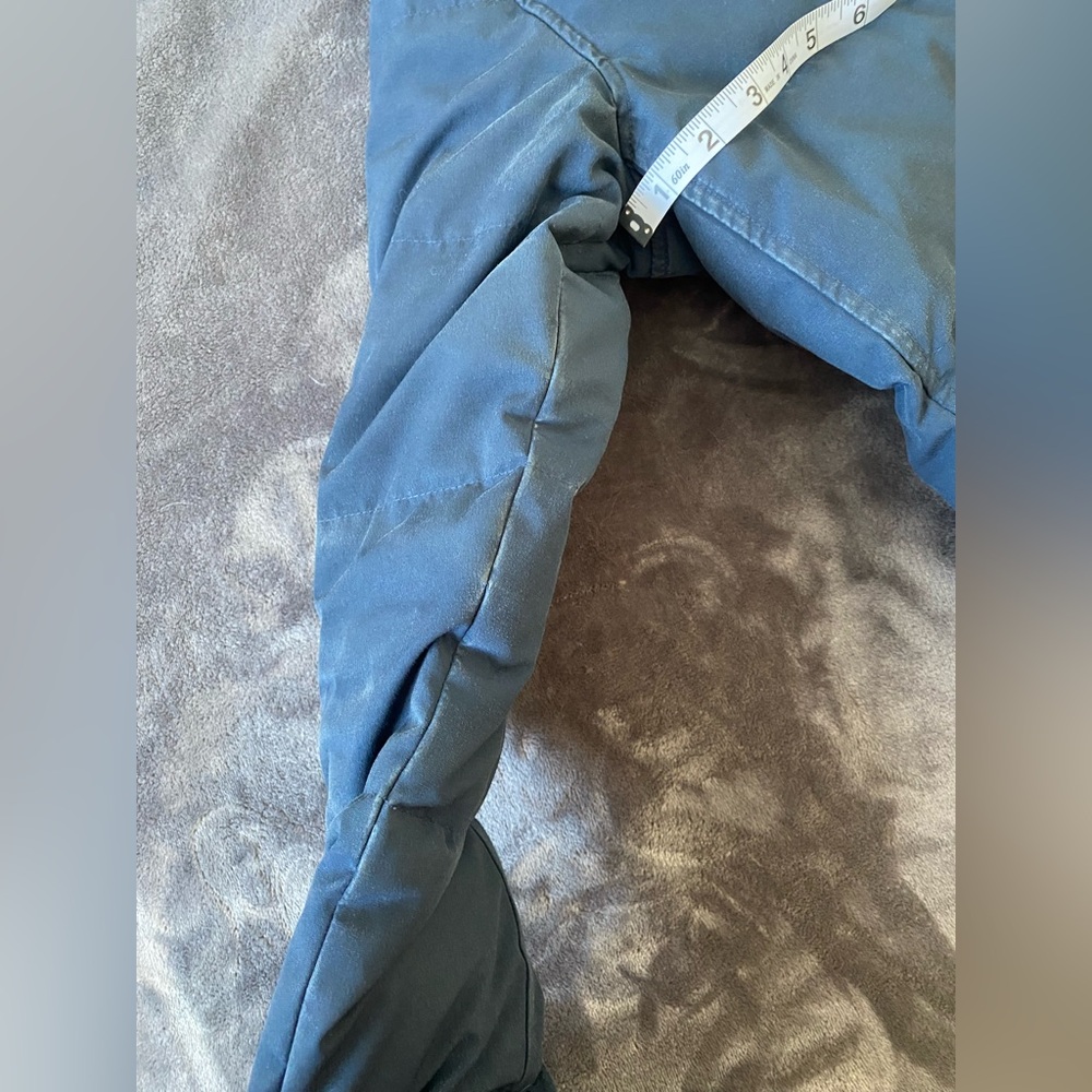 Canada Goose Sherlburne Parka in Ink Blue - Picture 15 of 15